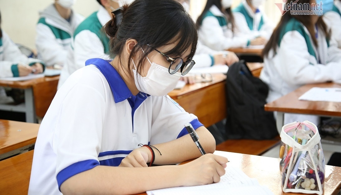 Math test for high school graduation in 2022, Hanoi Department of Education and Training