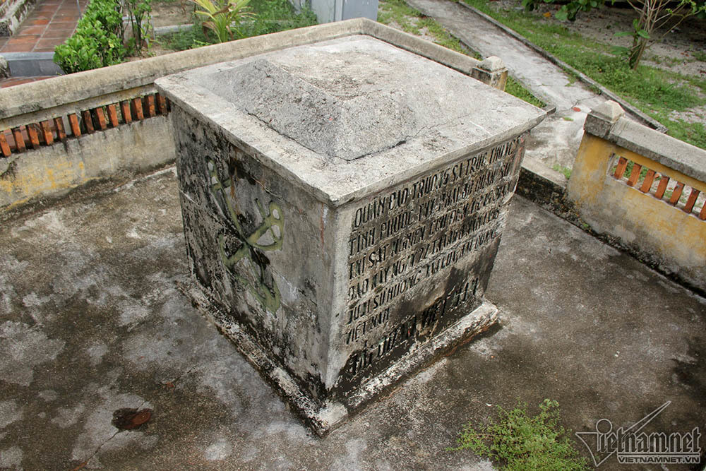 Bia chủ quyền lâu năm nhất ở Trường Sa