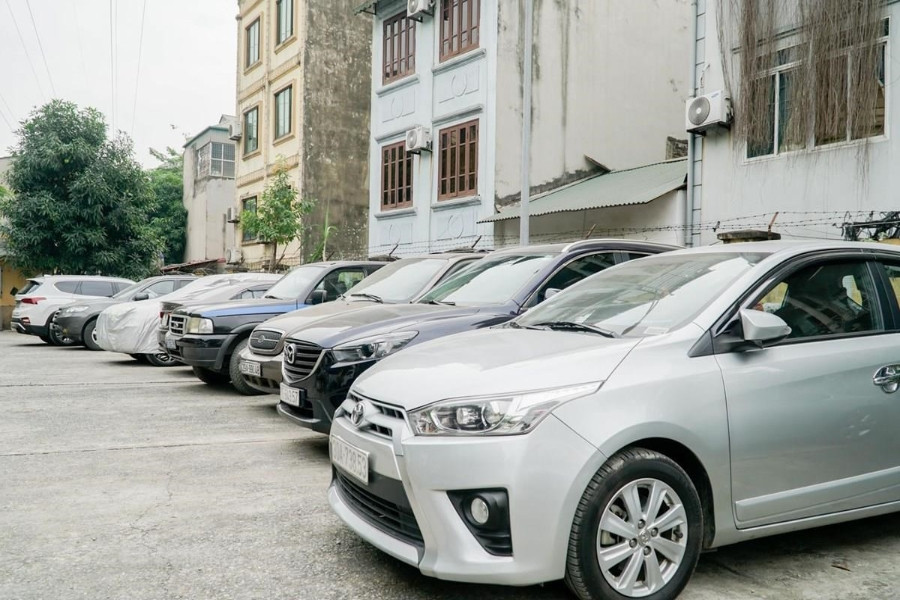 Dịch vụ cho thuê ôtô tự lái 'cháy hàng' trong kỳ nghỉ lễ 30/4-1/5