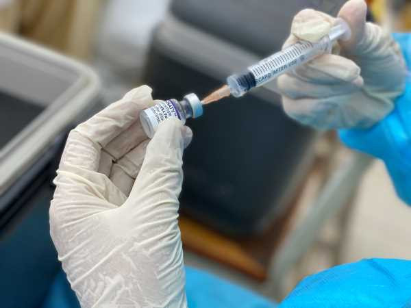 Đồng Nai: Hoàn thành tiêm đủ 2 mũi vaccine cho người từ 18 tuổi trước ngày 15/12