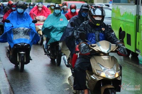 Dự báo thời tiết 15/4: Miền Bắc sắp đón không khí lạnh mạnh, mưa giông ầm ầm