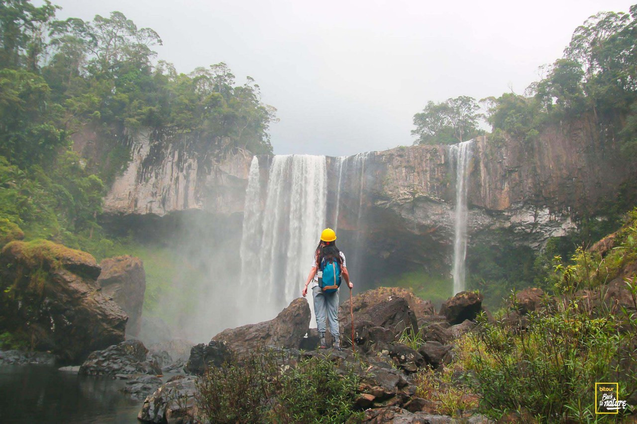 En Cave Cascade - a natural wonder