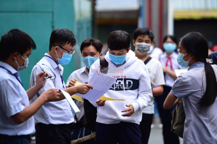 'Ép' học sinh kém không thi lớp 10: Ngành giáo dục phủ nhận, phụ huynh vẫn bức xúc