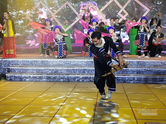 Tái hiện đám cưới người Giáy trong Tuần văn hóa du lịch Lai Châu tại Hà Nội