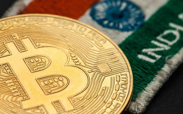 Giao dịch tiền điện tử tại Ấn Độ đóng băng, sàn Coinbase ngừng thanh toán vì một tuyên bố