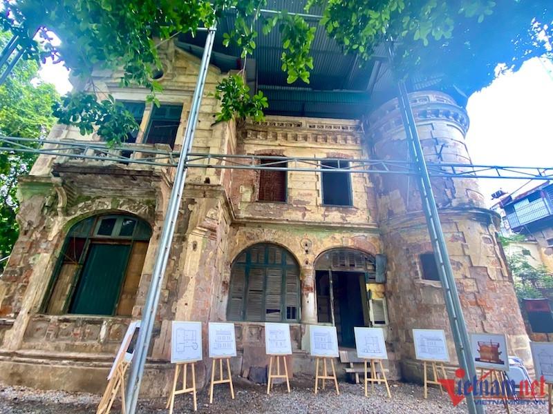 Hanoi repairs an ancient villa of nearly 1,000 square meters at the central ‘golden land’ intersection