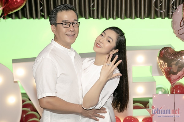 Độc quyền: Hà Thanh Xuân tiết lộ về bạn trai 'Vua cá Koi' Thắng Ngô hơn 13 tuổi