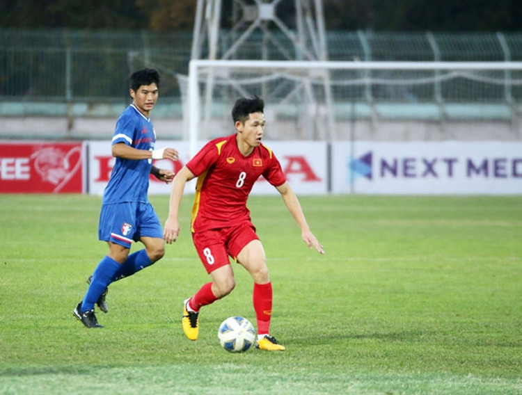 HLV Park Hang Seo triệu tập gấp Hai Long lên U23 Việt Nam