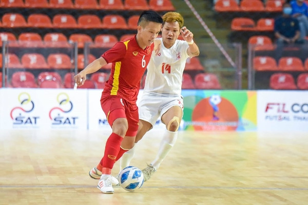 Hồ Văn Ý hóa người hùng, tuyển futsal Việt Nam đoạt vé dự giải châu Á