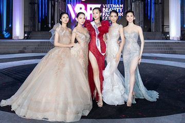 Miss World Vietnam: Thí sinh gặp loạt sự cố vì sàn trơn, váy quá lớn