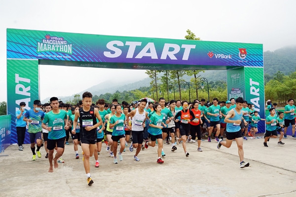 Hơn 1.000 vận động viên tham gia VPBank Bắc Giang Marathon 2022