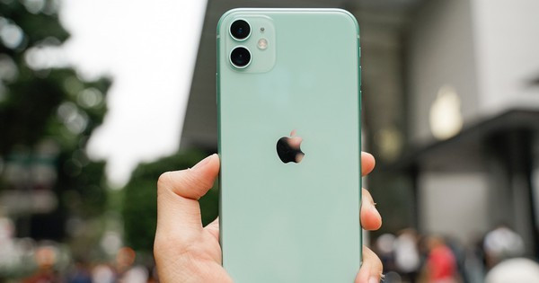 iPhone 11 giảm giá 