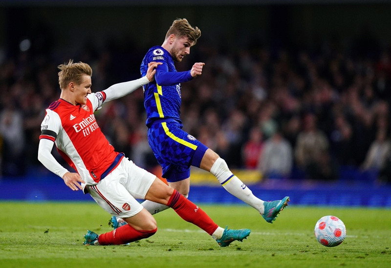 Kết quả bóng đá hôm nay 21/4: Arsenal đè bẹp Chelsea, Real và PSG thắng to
