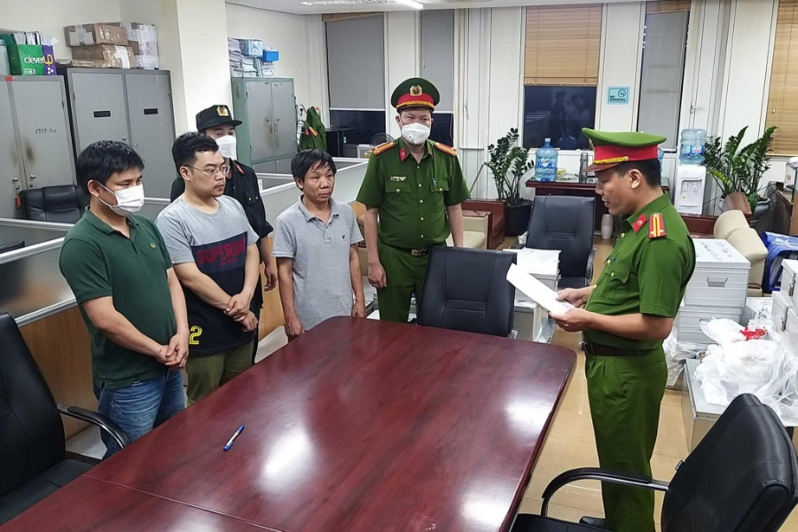 Khám xét tại Công ty AIC, nơi bà Nguyễn Thị Thanh Nhàn từng làm chủ tịch