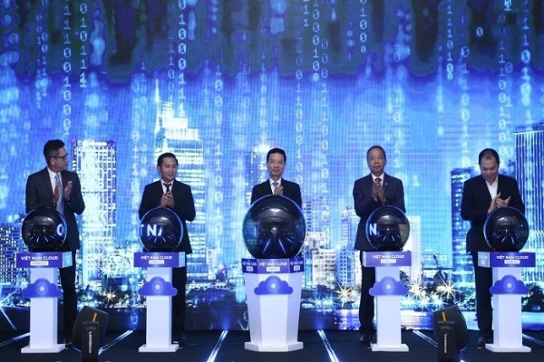 Khẩn trương triển khai các CSDL quốc gia, tạo nền tảng phát triển Chính phủ điện tử