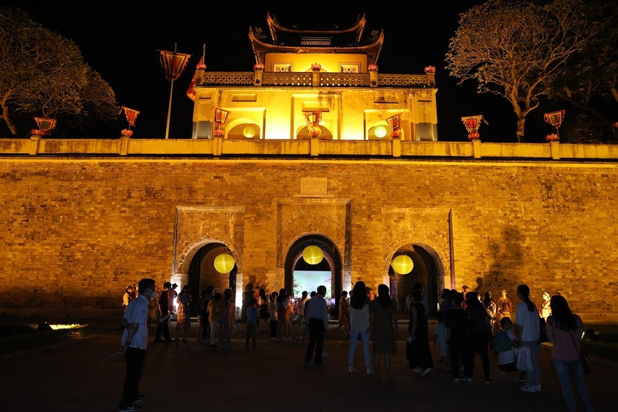 Lộng lẫy 'đêm hoàng cung' tại Hoàng thành Thăng Long