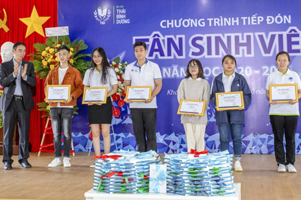 Luật - ngành học nhiều tiềm năng