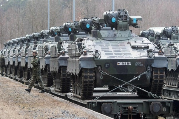 Lý do Đức dè dặt chuyển vũ khí hạng nặng cho Ukraine