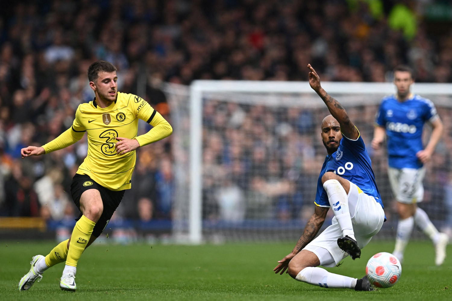 Tin bóng đá 3/5: MU lấy Mason Mount, Liverpool ký Bellingham