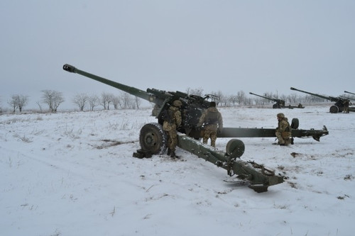 Mỹ duyệt bán khẩn lô vũ khí trị giá 165 triệu USD cho Ukraine