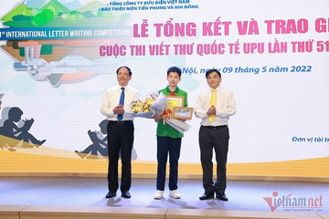 Nam sinh lớp 9 Hà Nội đạt giải Nhất Cuộc thi Viết thư quốc tế UPU 2022