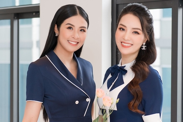 Ngọc Hân đọ dáng 'một chín một mười' với MC Thụy Vân