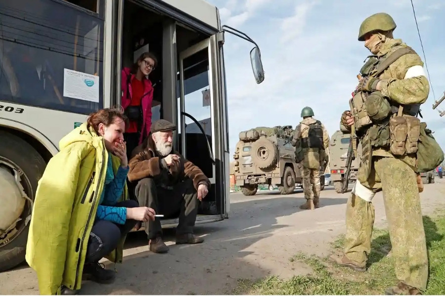 Nhân chứng kể lại nỗi kinh hoàng khi ẩn náu ở nhà máy thép Azovstal