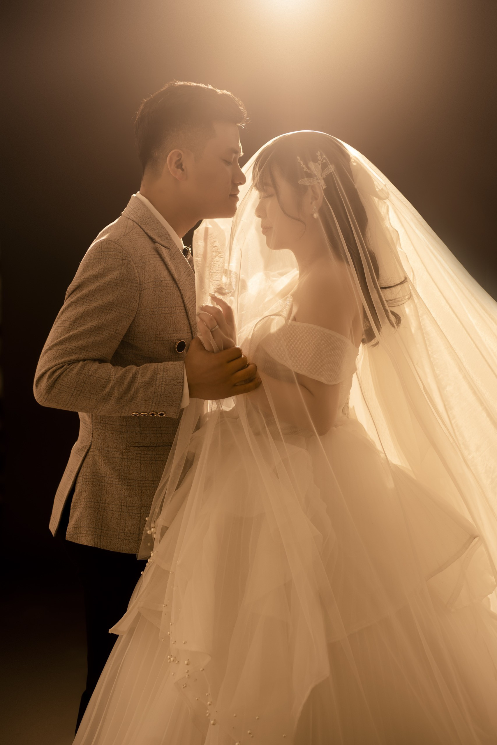 Nhờ cày game hộ, cô gái Hải Phòng cưới được chồng Bình Dương điển trai - 5