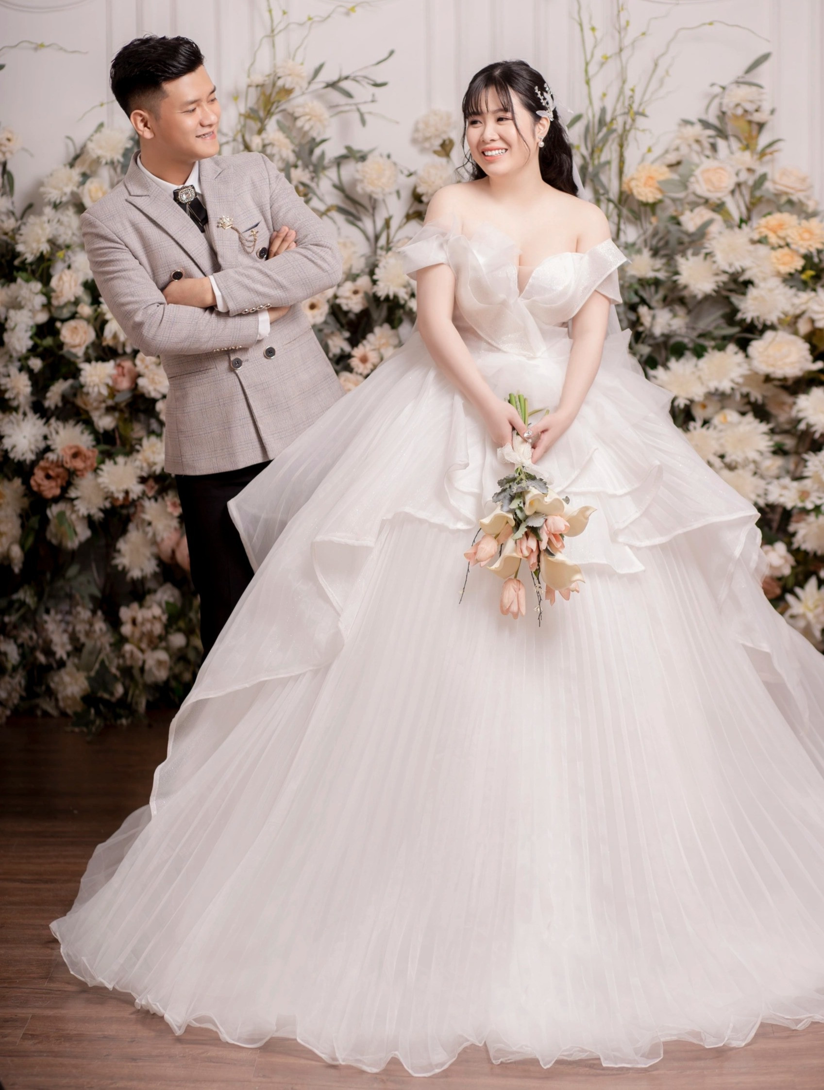 Nhờ cày game hộ, cô gái Hải Phòng cưới được chồng Bình Dương điển trai - 3