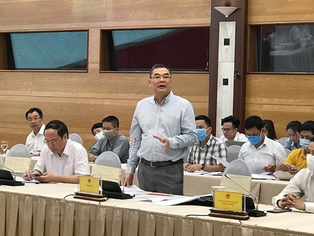 Officials detail crackdown on fake news, wrongdoings in capital market hinh anh 1