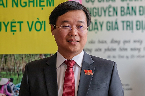 Ông Lê Quốc Phong phát biểu tại lễ kỷ niệm 50 năm thành lập phân ban Tỉnh ủy Vĩnh Long