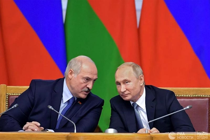 Ông Putin bay đến vùng viễn đông gặp Tổng thống Belarus bàn về Ukraine