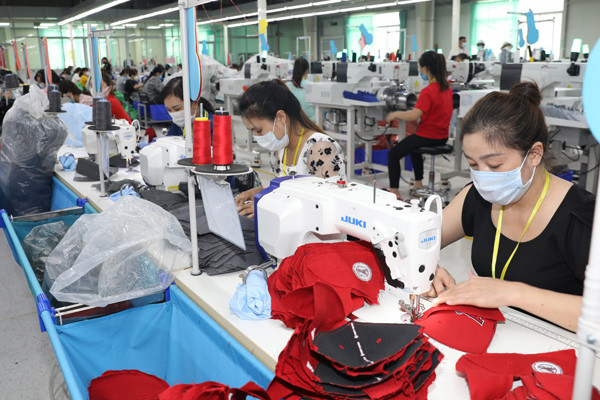 Quảng Ninh nhắm đích duy trì tăng trưởng 2 con số năm 2022