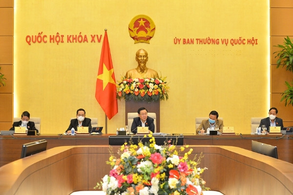 Quốc hội đóng vai trò quan trọng trong xây dựng, hoàn thiện thể chế để phát triển bền vững