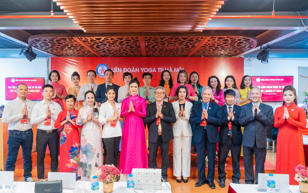 Launch of Hanoi Yoga Federation