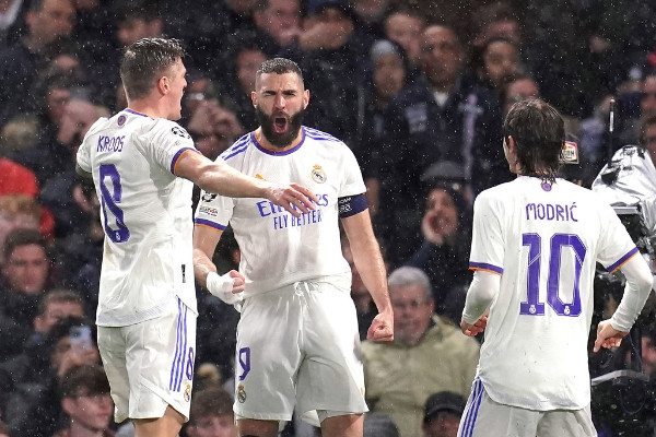 Real Madrid hạ đẹp Chelsea: Vũ điệu Benzema