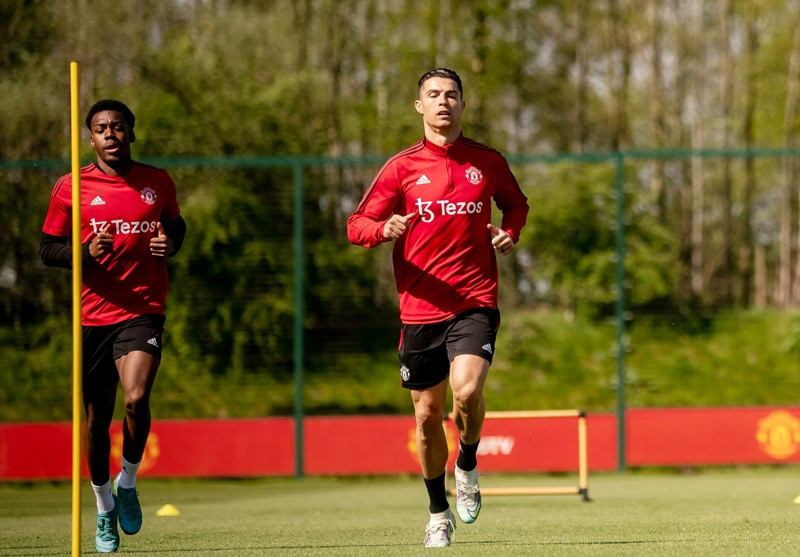 Ronaldo sẵn sàng tái xuất trận gặp Arsenal