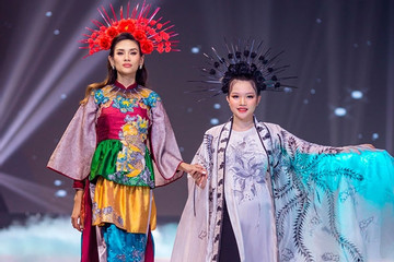Siêu mẫu Võ Hoàng Yến sải bước cùng mẫu nhí Nguyễn Gia Linh