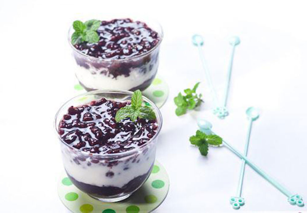 How to make delicious and simple sticky rice yogurt at home