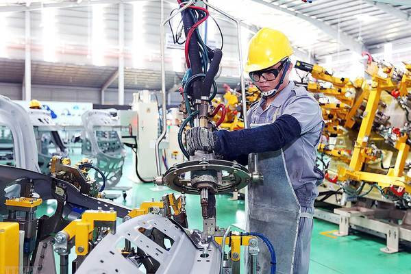 Tận dụng thành quả của cuộc cách mạng khoa học - công nghệ
