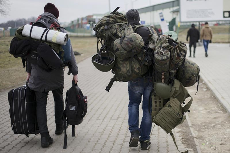 Tây Ukraine hứng 'mưa tên lửa', Nga công bố số lính nước ngoài tham chiến