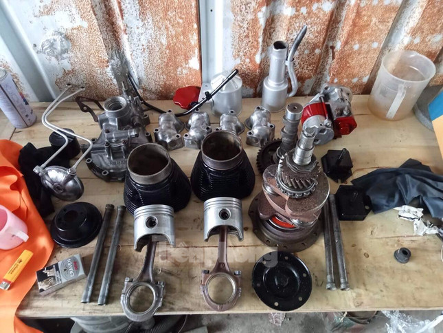 Thợ Việt ‘biến hình’ phế liệu thành xe thể thao độc đáo ảnh 8