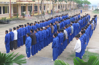 Mỗi năm có thêm 6.400 người nghiện ma tuý