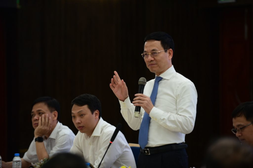 Toàn văn phát biểu của Bộ trưởng Nguyễn Mạnh Hùng tại buổi gặp gỡ cộng đồng ICT phía Nam