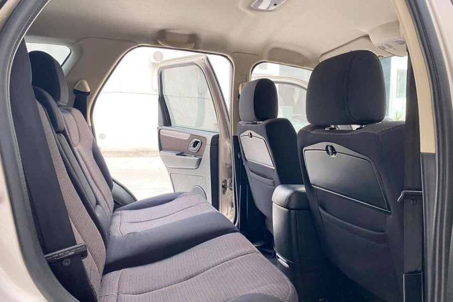 Tôi có nên độ thêm cửa gió hàng ghế thứ 2 để mùa hè thêm mát?