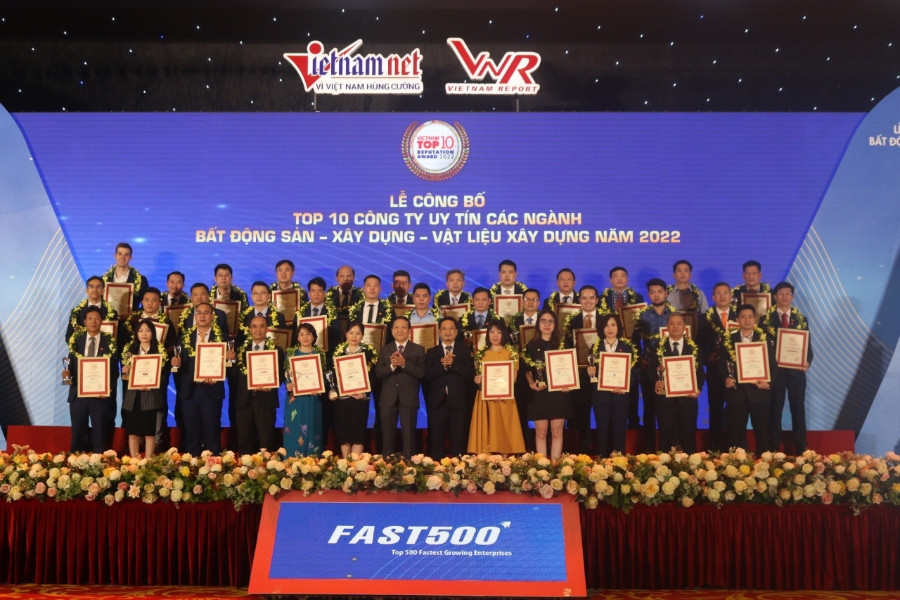 Top 500 DN tăng trưởng nhanh nhất Việt Nam: Vượt qua dịch bệnh đạt thành quả kép