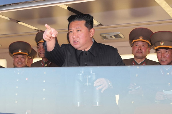 Triều Tiên thử vũ khí dẫn đường chiến thuật mới