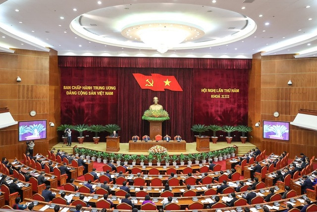 The Central Committee discussed the project of summarizing the implementation of the resolution ‘tam nong’