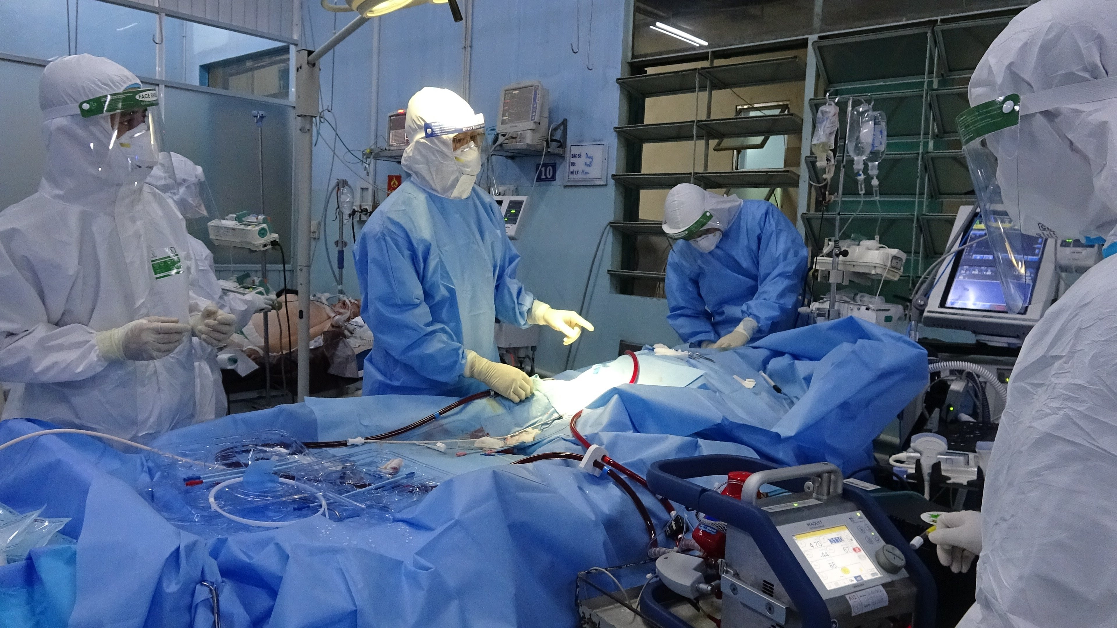 TP.HCM lên kế hoạch ứng phó thế nào với biến thể Omicron?