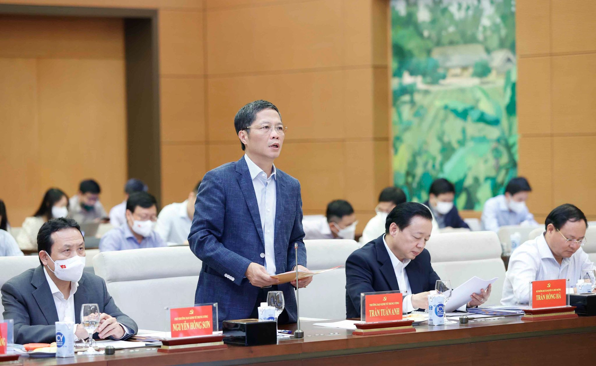 Bộ Chính trị sẽ trình Trung ương Nghị quyết mới về đất đai - VietNamNet
